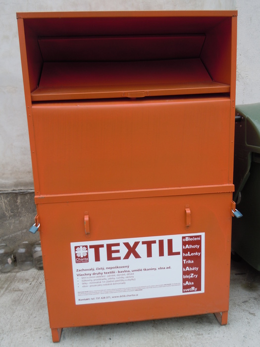 Kontejner na textil